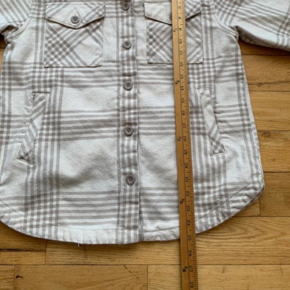 The B.C. Clothing Co Cream Plaid Shacket | Small - Picture 5 of 8
